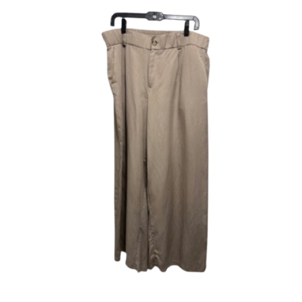 Torrid pleated wide leg pant sandstone/neutral color sz 16R  *See descri…